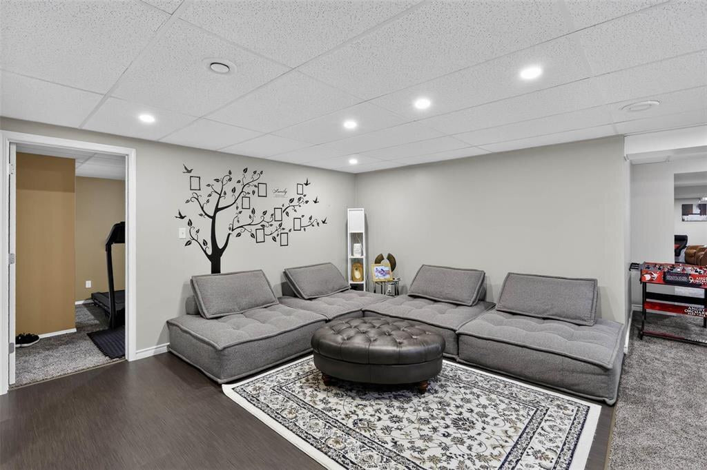 A deeper clean for the floors that hold everyday life.