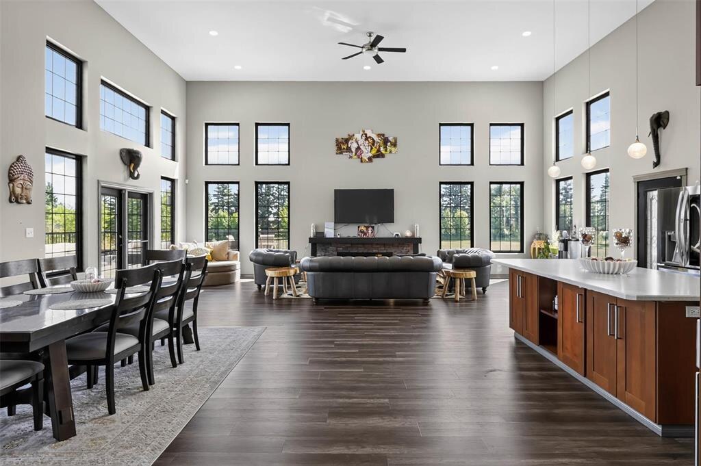 Open living space after South Side Shine cleaning